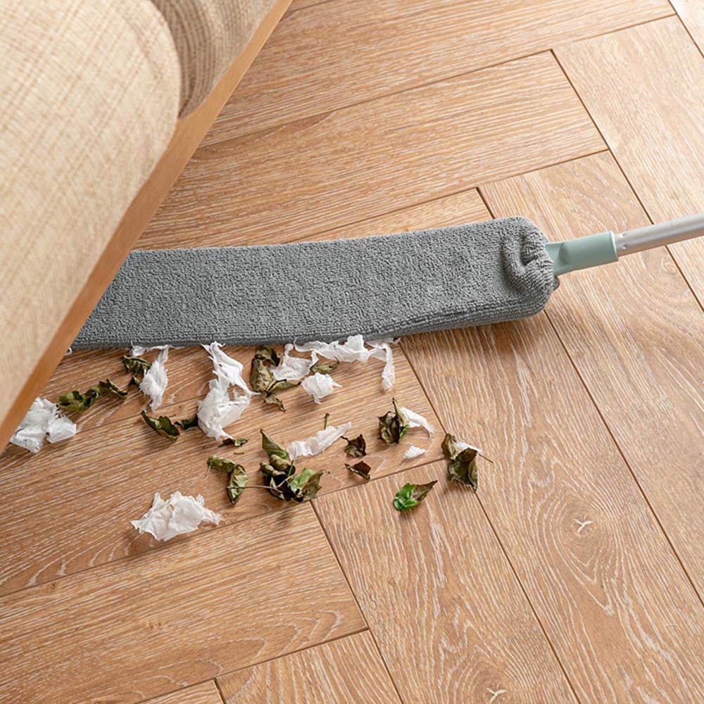 Gap Dust Brush with Long Flexible Handle